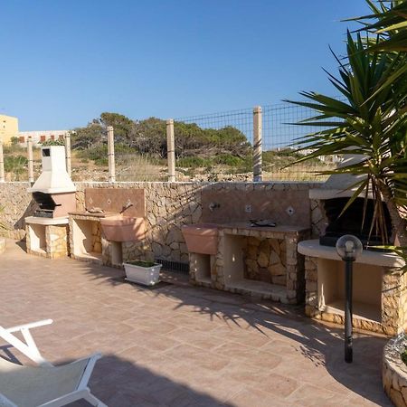 Borgo Marino Beach Residence Lampedusa Bagian luar foto