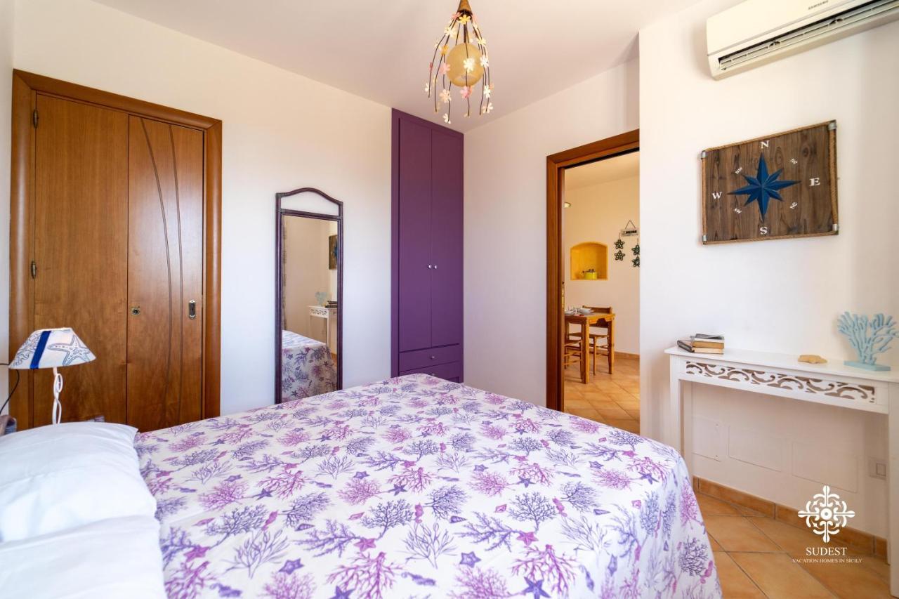 Borgo Marino Beach Residence Lampedusa Bagian luar foto