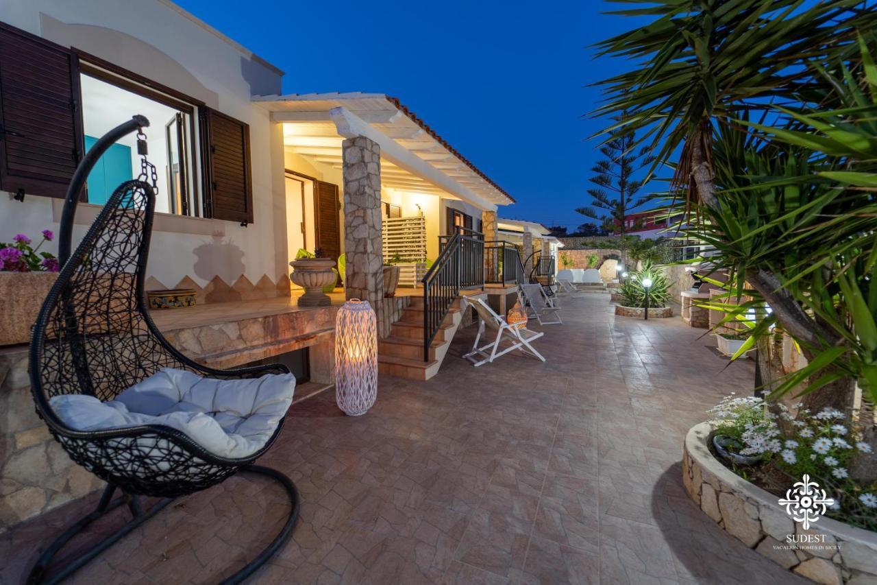 Borgo Marino Beach Residence Lampedusa Bagian luar foto